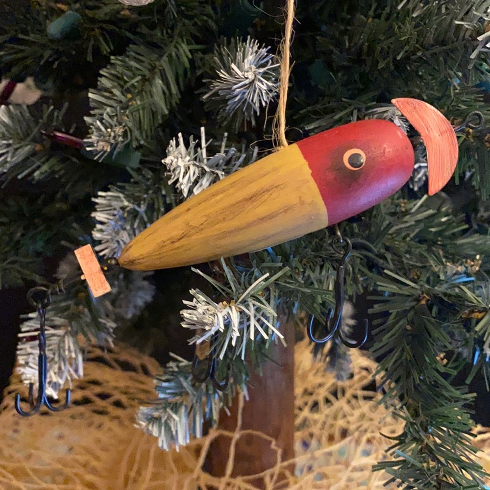 Wood fishing lure ornament